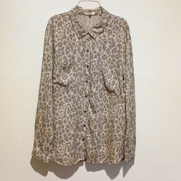 ⭐️Maurices leopard print - Picture 1 of 7